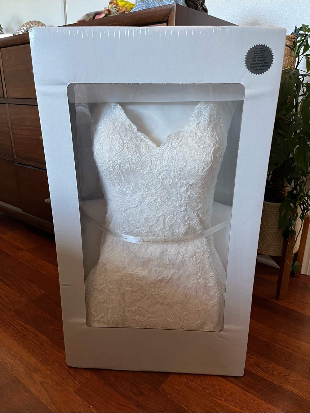 David’s Bridal Lace Wedding Dress